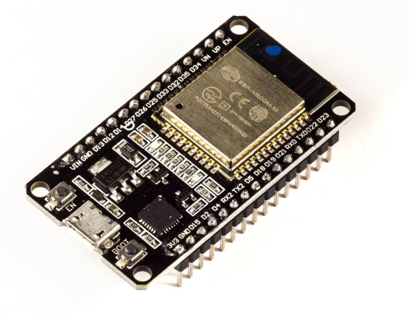 esp32_espressif_esp-wroom-32_dev_board.jpg