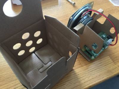 Assembling Google AIY Voice Kit V2.0 017