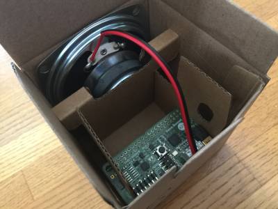 Assembling Google AIY Voice Kit V2.0 018